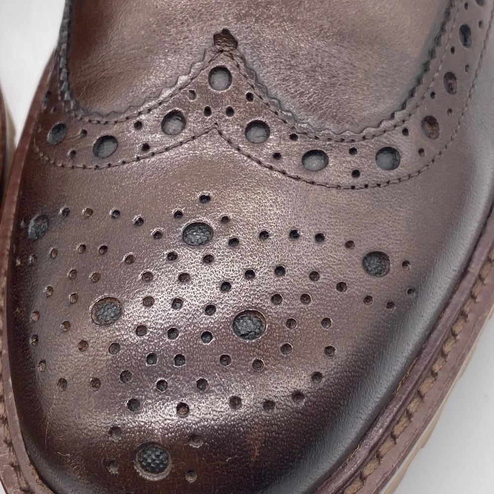 Banana Republic - Men - BROGUE OXFORD DRESS SHOE - Size 81/2 M